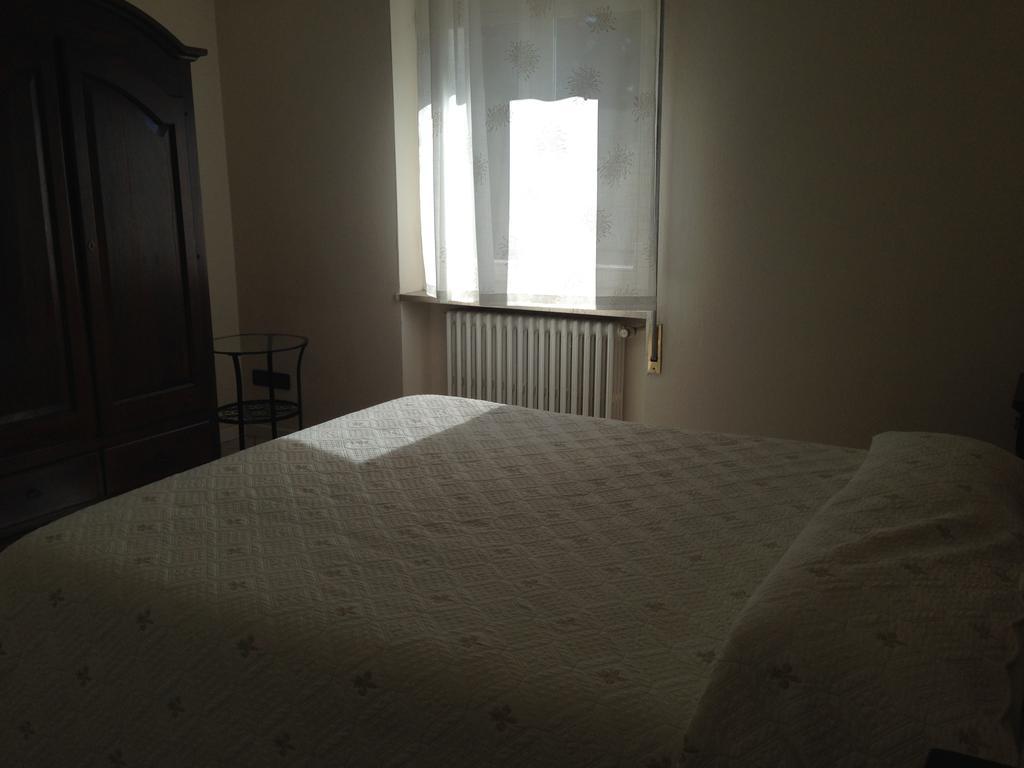 B&B Villa Lina Desenzano del Garda Bagian luar foto